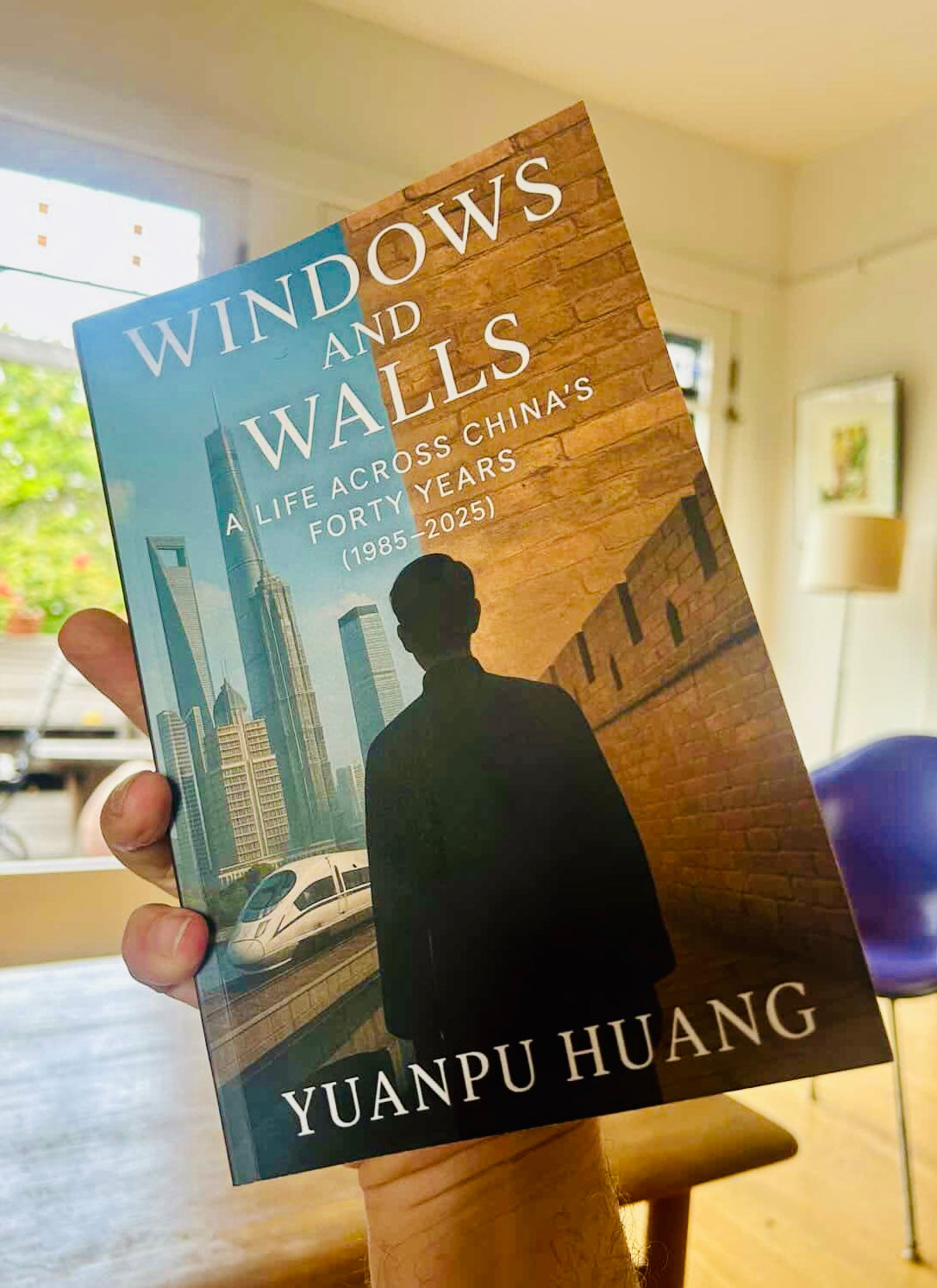 Windows and Walls: A Life Across China’s Forty Years (1985–2025)